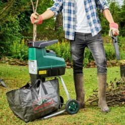 Gardebruk Biotrituratore Elettrico Silenzioso 2800W Triturare Rami Con Un Diametro Di Max. 44mm Con 2X Contenitore Da Raccolta Da 60L Trituratori Da Giardino Cippatore Trita Legno 7 Gardebruk Biotrituratore Elettrico Silenzioso 2800W Triturare Rami Con Un Diametro Di Max. 44mm Con 2X Contenitore Da Raccolta Da 60L Trituratori Da Giardino Cippatore Trita Legno -Diserbo Forniture Negozio 20153563 3