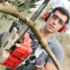 Motosega Motore A Benzina 2 Tempi 25,4cc 1,4cv, Spada Da 12, 44 Denti, Manubrio Ergonomico, Imbracatura A Tracolla - Greencut GS250X-12 -Diserbo Forniture Negozio 3337059 4